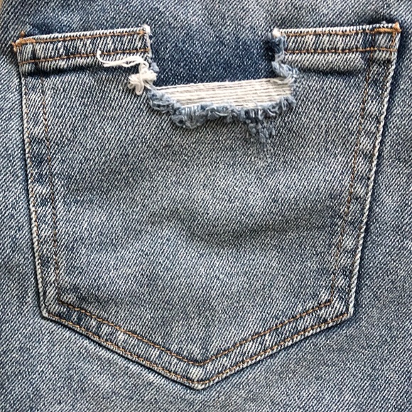 Size 2 Curvy Stretch Mom Shorts - Picture 5 of 5